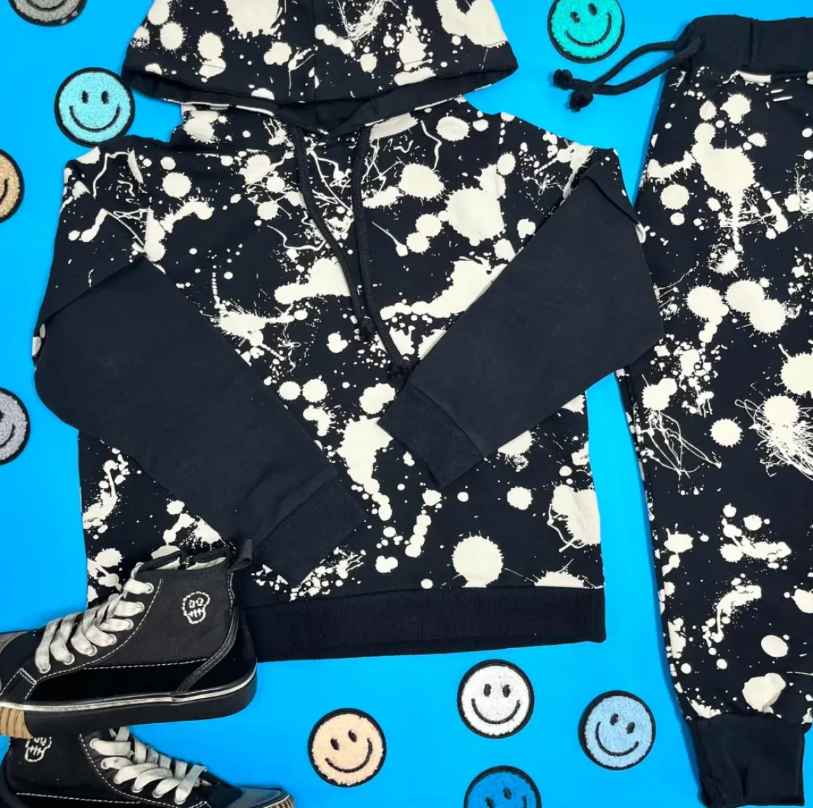 ARTISTS GRAFFITI SWEATPANTS