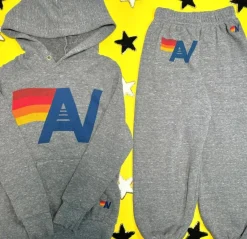 AV LOGO HOODIE
