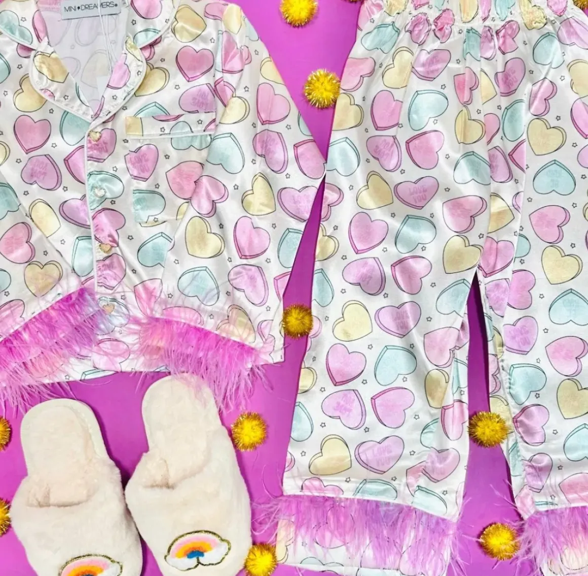 CANDY HEARTS FEATHER SET