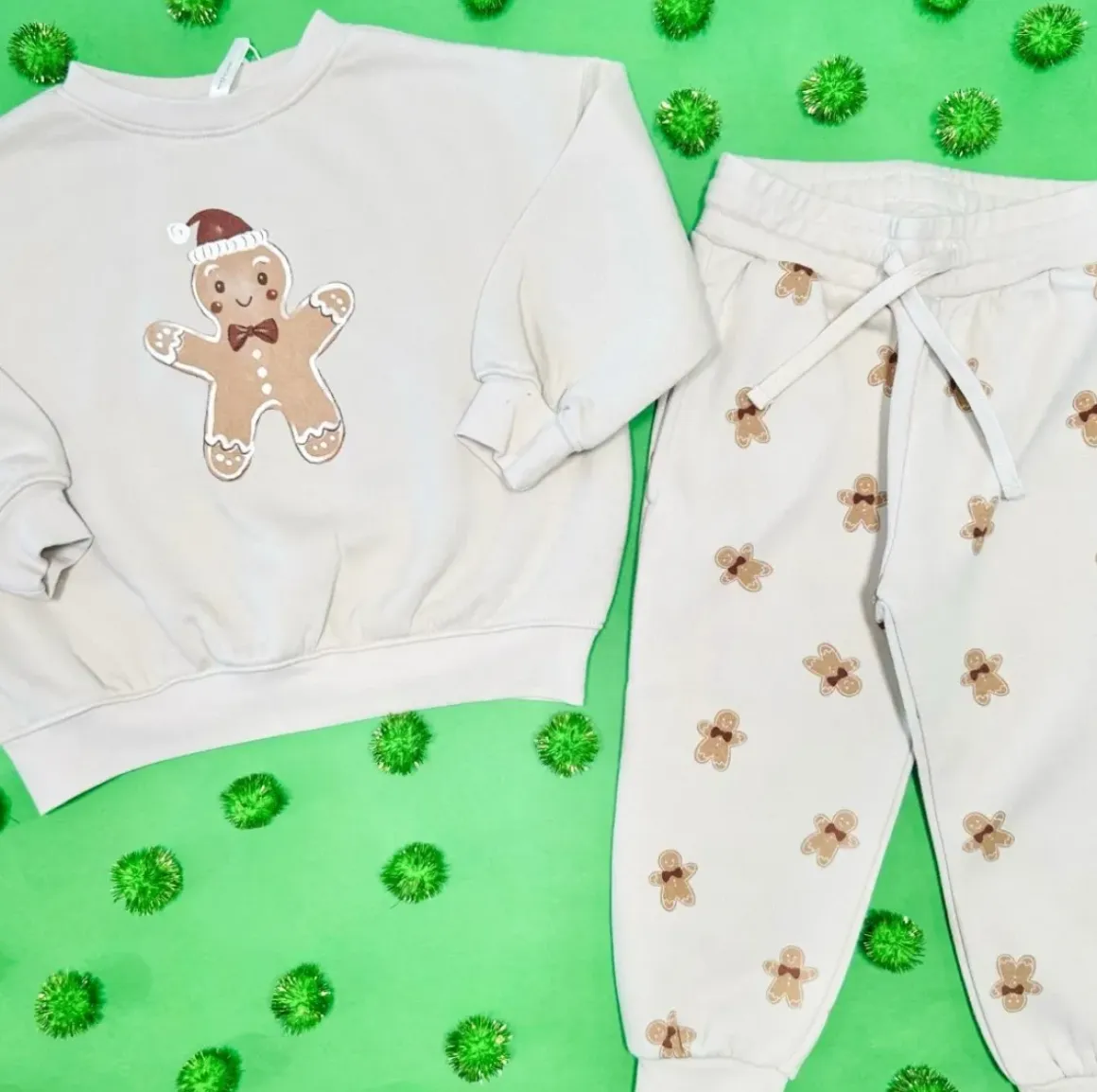 GINGERBREAD SWEATSHIRT AND SWEATPANTS SET