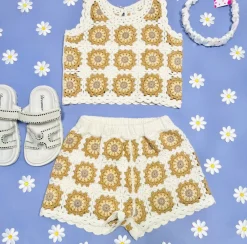 MARIGOLD DAISY CROCHET TANK AND SHORTS SET