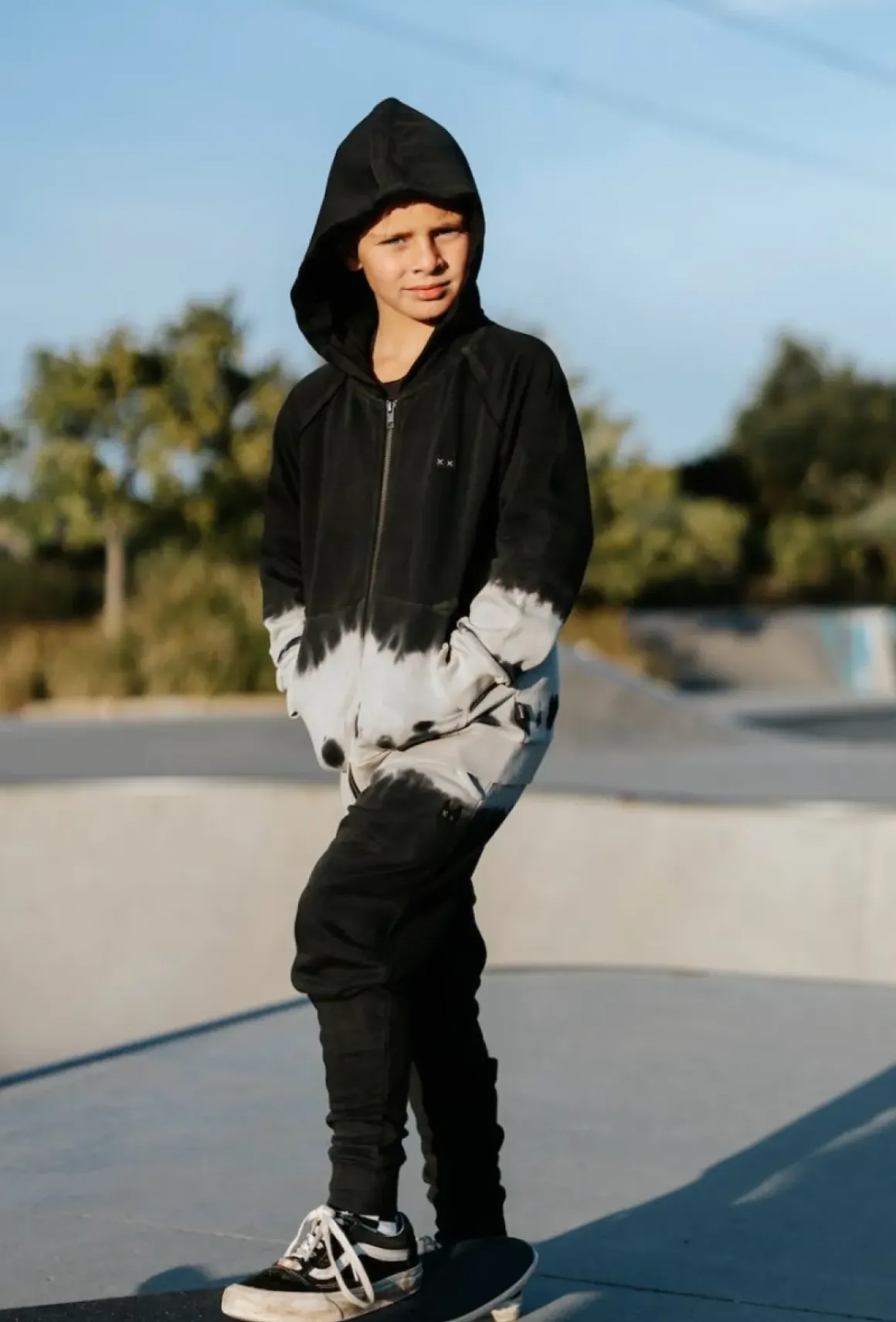 MUDTRAP DIP DYE ZIP UP HOODIE
