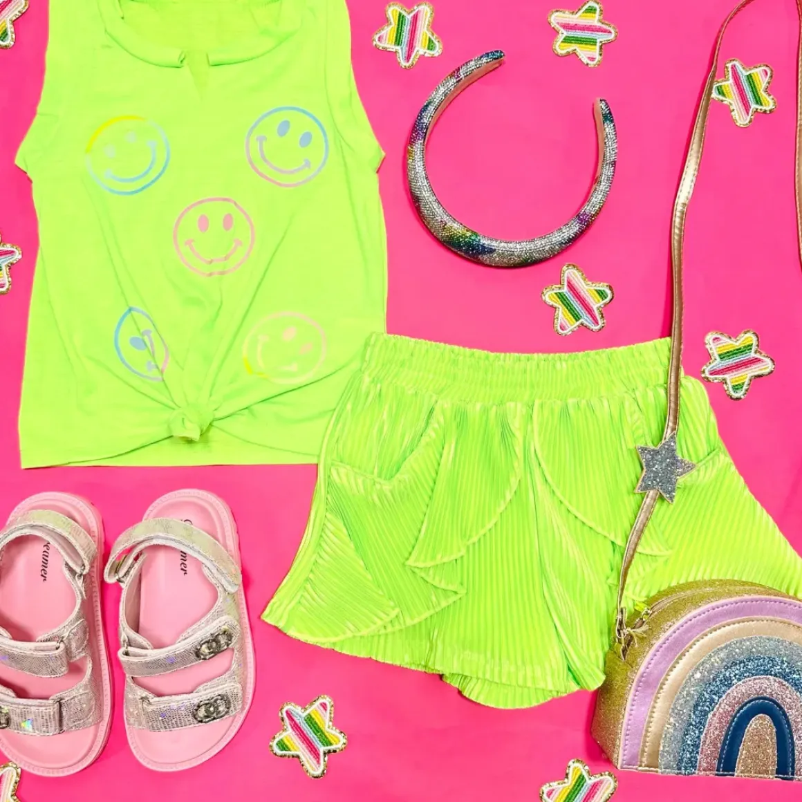 PLEATED RUFFLE SHORTS