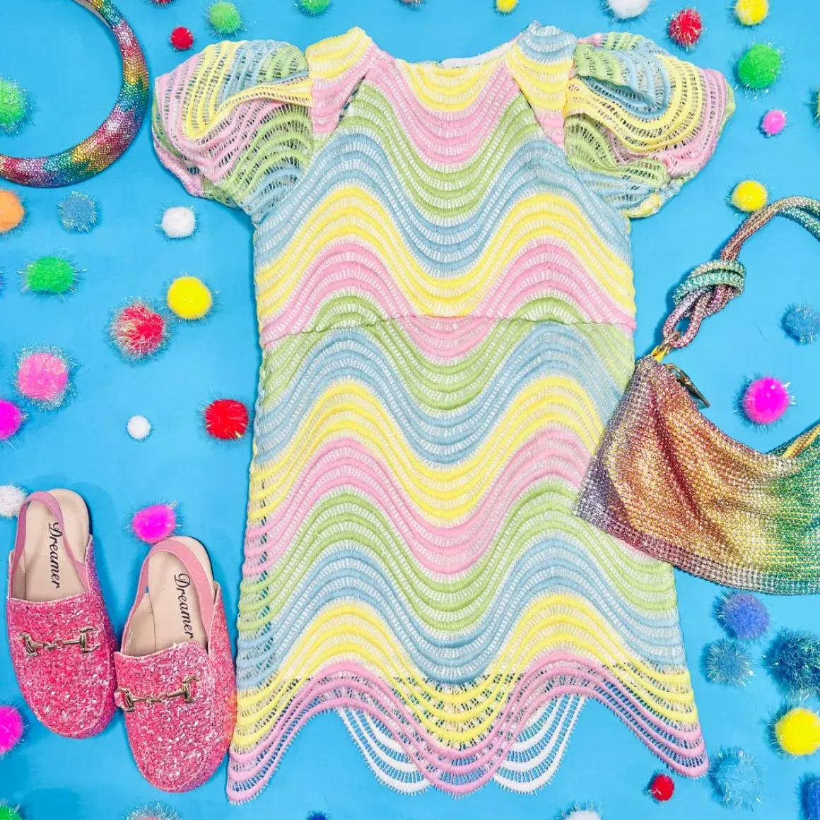 PUFF SLEEVE ZIGZAG CROCHET DRESS