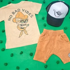 SEDONA SOLID SHORTS