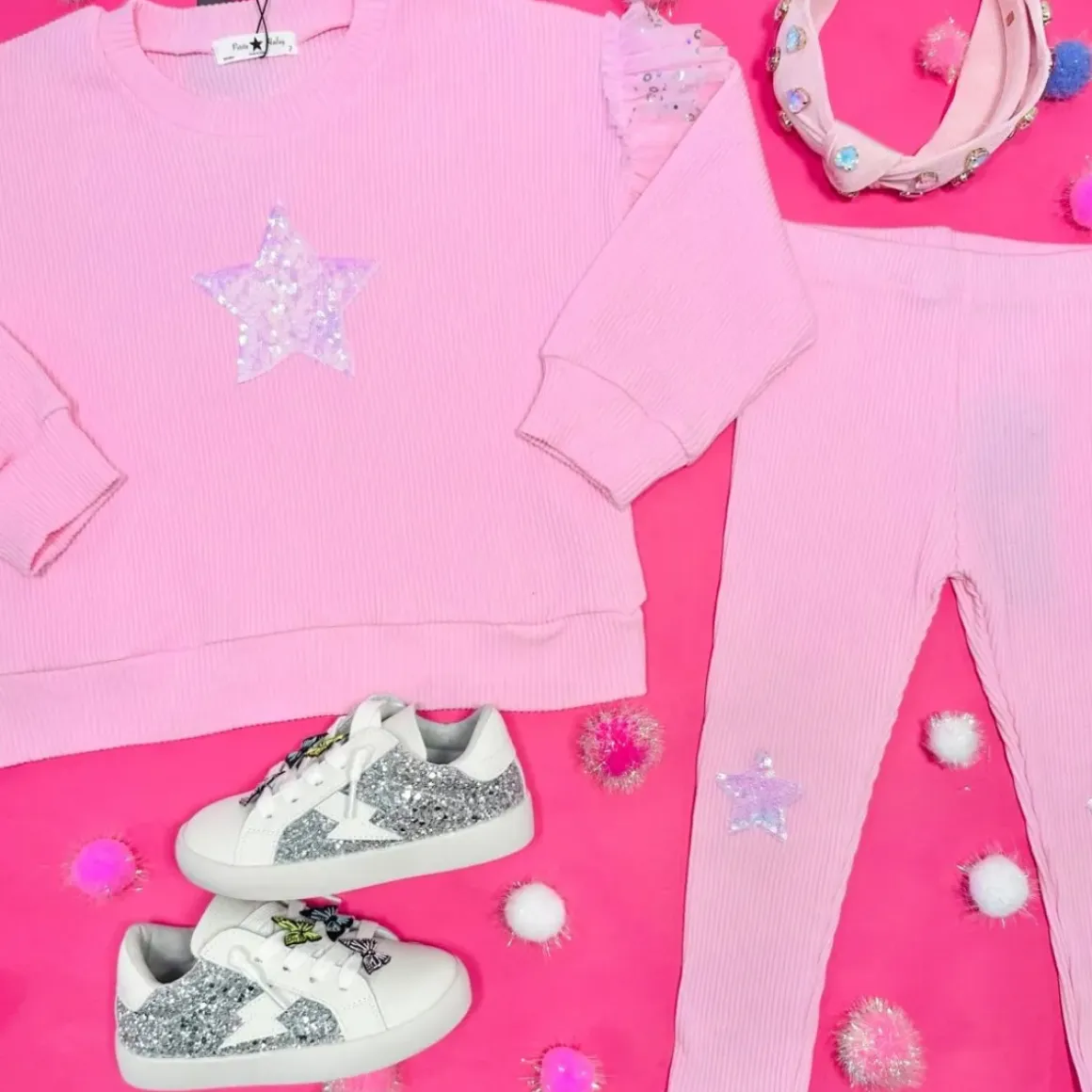 STAR SWEATSHIRT AND LEGGINGS SET