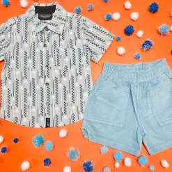 VIBE CHECK BUTTON DOWN TOP